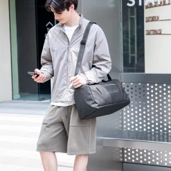 TUI THE THAO GYM DU LICH MANH ME GON GANG MARK RYDEN TRAVEL LIGHT 7